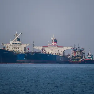 اليونان: "أسطول الظل" لناقلات النفط يشكل مخاطر بيئية متزايدة في البحر المتوسط