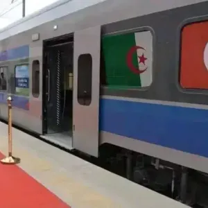 قطار “الجزائر – تونس” ينطلق هذه الصائفة