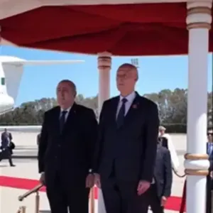 الرئيس تبون يصل إلى تونس للمشاركة في اللقاء التشاوري الثلاثي