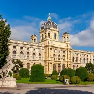 فيينا.. جوهرة أوروبا وملتقى التاريخ والفن والطبيعة