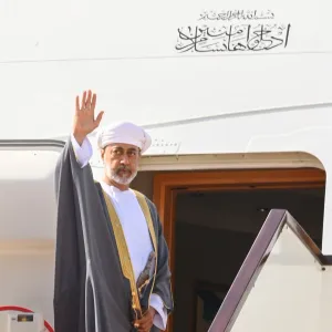 جلالة السُّلطان يغادر البلاد متجهًا إلى الكويت في زيارة “دولة”