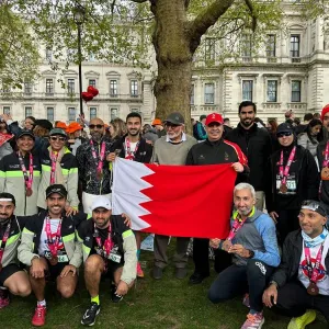 بحرينيون يشاركون في سباق ماراثون لندن