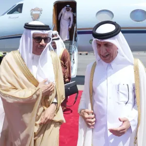 وزير الخارجية البحريني يصل الدوحة