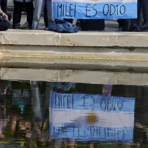 شاهد: احتجاجات في مدريد.. الرئيس الأرجنتيني خافيير مايلي غير مرحب به في إسبانيا