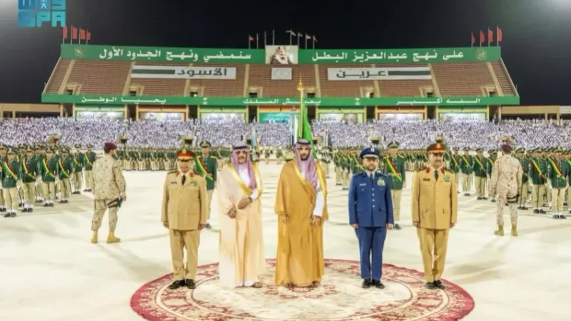 الأمير خالد بن سلمان يرعى حفل تخريج الدفعة (82) من طلبة كلية الملك عبدالعزيز الحربية