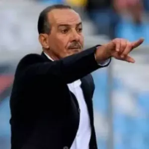 "الفاف" تختار مدرب المنتخب المحلي