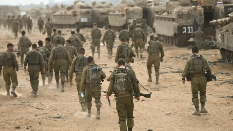 قناة عبرية: جيش الاحتلال يعيد لواءين للقتال في قطاع غزة