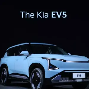 سعر كيا EV5 سيبدأ بنصف سعر تيسلا موديل Y المنافسة في الصين