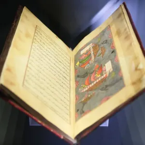 المُتحف الوطني يدشِّن مخطوط "أنيس الحُجاج" المُعار من متحف شاتراباتي شيفاجي مهراج فاستو