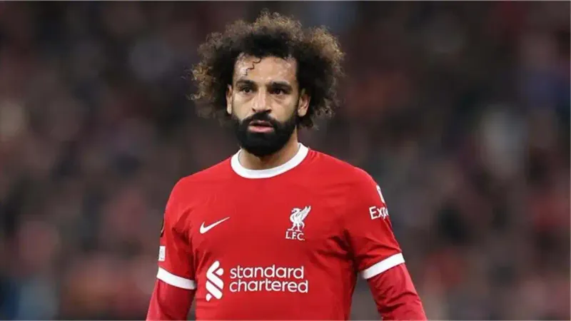 أجبونلاهور يوجه نصيحة إلى ليفربول بشأن بديل محمد صلاح