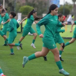 المنتخب الوطني النسوي لأقل من 17 سنة يجري آخر حصة تدريبية قبل لقاء الجزائر