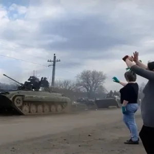 ما سبب التقدم السريع للقوات الروسية في منطقة خاركوف؟
