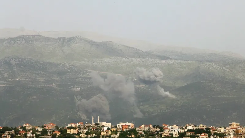 غارات إسرائيلية على أطراف بلدة عيترون جنوب لبنان