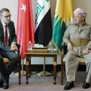 مسعود بارزاني يناقش العلاقات الثنائية مع سفيري إيران وتركيا في بغداد