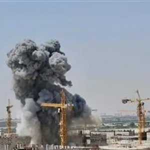 تفجير قنبلة تزن 1000 رطل من آثار الغزو