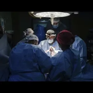 شاهد: تحت وقع الصدمة.. شهادات فرق طبية دولية زارت مستشفى شهداء الأقصى في غزة