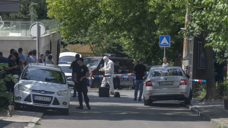 إصابة شرطي بالقرب من سفارة إسرائيل في بلغراد ومقتل المهاجم