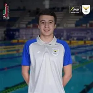 ذهبية وبرونزيتان لشباب الأزرق في انطلاق منافسات السباحة بدورة الألعاب الخليجية الأولى للشباب