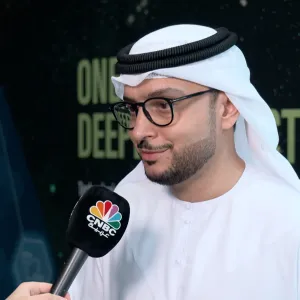 الرئيس التنفيذي لشركة الثريا لـ CNBC عربية: Skyphone الجديد يتيح الاتصال عبر الشبكات الخلوية والأقمار الصناعية