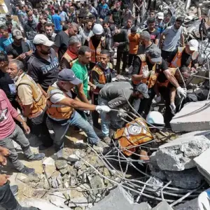 محدث:: شهداء وجرحى جراء استمرار الحرب الإسرائيلية على قطاع غزة