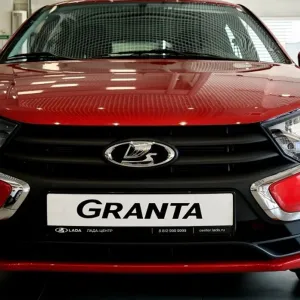 إطلاق مبيعات Lada Granta الجديدة المجهزة بناقل حركة أوتوماتيكي