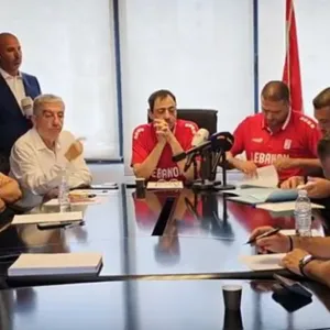 نقل مباشر لمزايدة النقل التلفزيوني لبطولة لبنان لكرة السلة للمواسم الاربعة المقبلة
