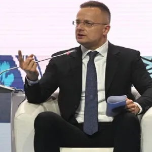 وزير خارجية هنغاريا يحضر منتدى للطاقة الذرية في سوتشي