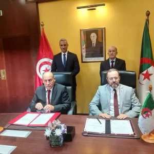 تونس والجزائر توقعان اتفاقية للتهيئة السياحية في ظلّ مشاركة تونسية هامّة في صالون السياحة والأسفار بالجزائر