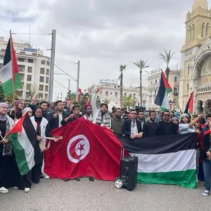 مئات الطلبة يتظاهرون بالعاصمة في الكليات والشوارع نصرة لغزة والدولة الفلسطينية