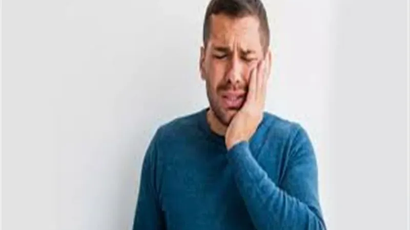 التهاب الأذن- هل يسبب تنميل الوجه؟