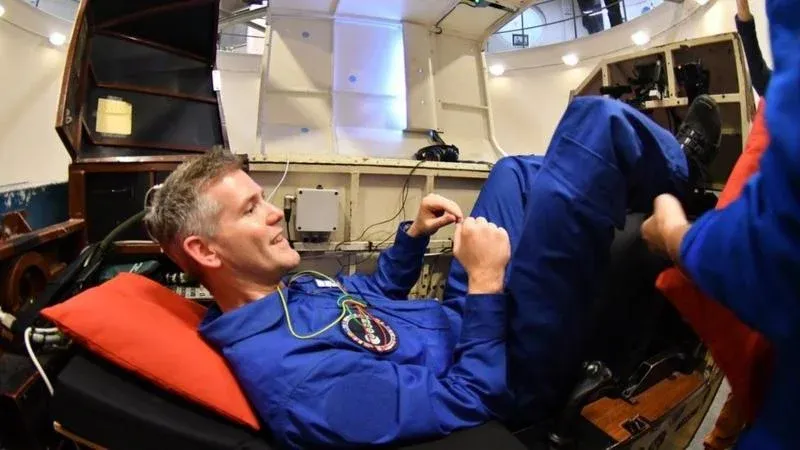 رائد فضاء في مهمة لفتح الفضاء أمام ذوي الاحتياجات الخاصة