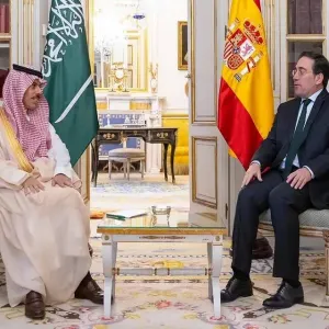 السعودية وإسبانيا تبحثان سبل تعزيز العلاقات في شتى المجالات