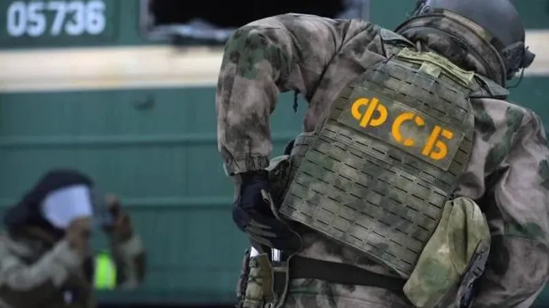توقيف شخصين في روسيا بتهمة التخطيط لمهاجمة مواقع أمنية