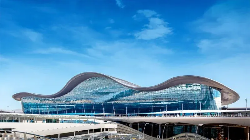 6.9 مليون مسافر عبر مطارات أبوظبي في الربع الأول