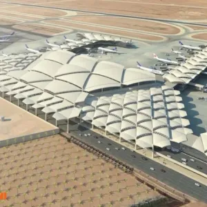 انحراف طائرة عن مدرج مطار الملك خالد الرئيسي دون وقوع إصابات للركاب