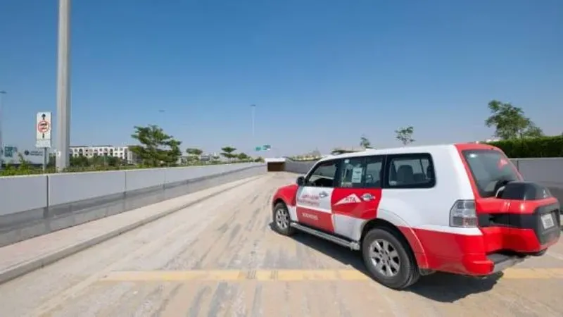 جهود متواصلة لضمان عودة الطرق والخدمات إلى طبيعتها في دبي