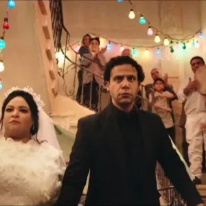 محمد إمام يتزوج «ويزو».. ما علاقة فيلم اللعب مع العيال؟