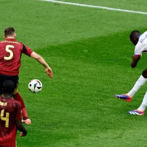 فرنسا تتغلب على بلجيكا وتتأهل إلى ربع نهائي بطولة أمم أوروبا