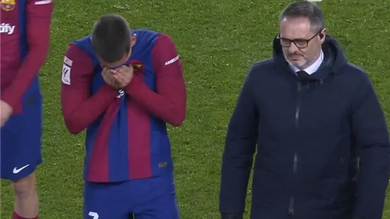 فيديو | إصابة مبكرة.. فيران توريس يغادر مباراة برشلونة وأوساسونا باكيًا