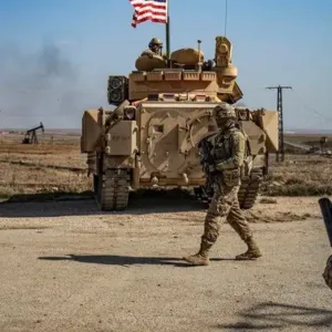 إطلاق صواريخ من العراق باتجاه قاعدة للتحالف الدولي في سوريا... لا إصابات بين الأميركيين