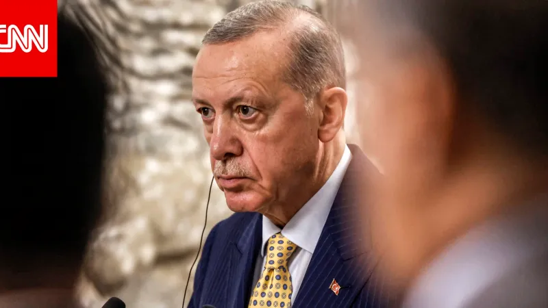 أردوغان يشعل جدلا بين نشطاء على مواقع التواصل بتدوينة عن بغداد وما وصفها به خلال زيارته العراق