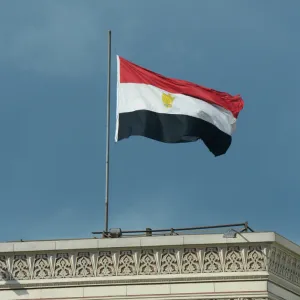 مصر.. حكم عسكري مشدد ضد مسؤول كبير