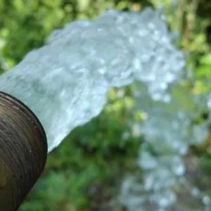 ديوان التطهير ووكالة الإرشاد الفلاحي يبرمان اتفاقية للرفع في استغلال المياه المعالجة للري وتثمينها