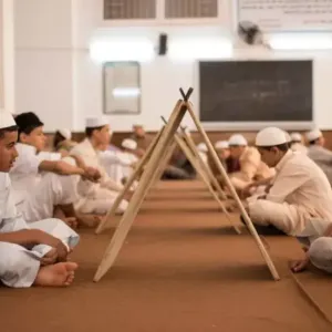50 ألف من أبناء الجالية في المدارس القرآنية الصيفية