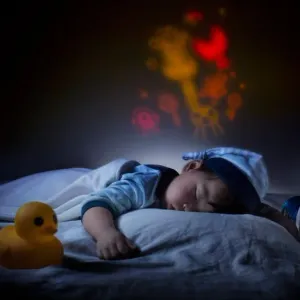 مخاطر تدريب الرضيع على النوم وحده في سن مبكرة