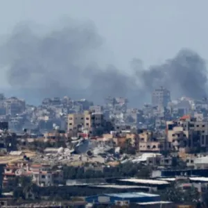 في اليوم 203 من العدوان.. غارات إسرائيلية عنيفة بغزة وحملة اقتحامات واسعة بالضفة