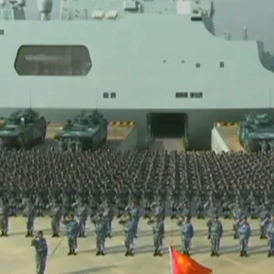 "استعدادات الصين العسكرية لمواجهة الغرب".. فيديو متداول يثير جدلا بمواقع التواصل فما حقيقته؟ (فيديو)