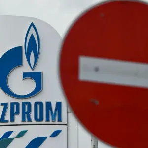 "غازبروم" الروسية ترسل أول شحنة من الغاز المسال إلى آسيا هذا العام حول إفريقيا