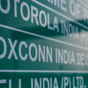 مطالبات للحكومة الهندية بالتحقيق في ممارسات التوظيف لدى شركة فوكسكون