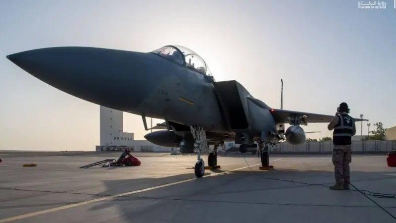 القوات الجوية تختتم مشاركتها في تمرين «علَم الصحراء» في الإمارات